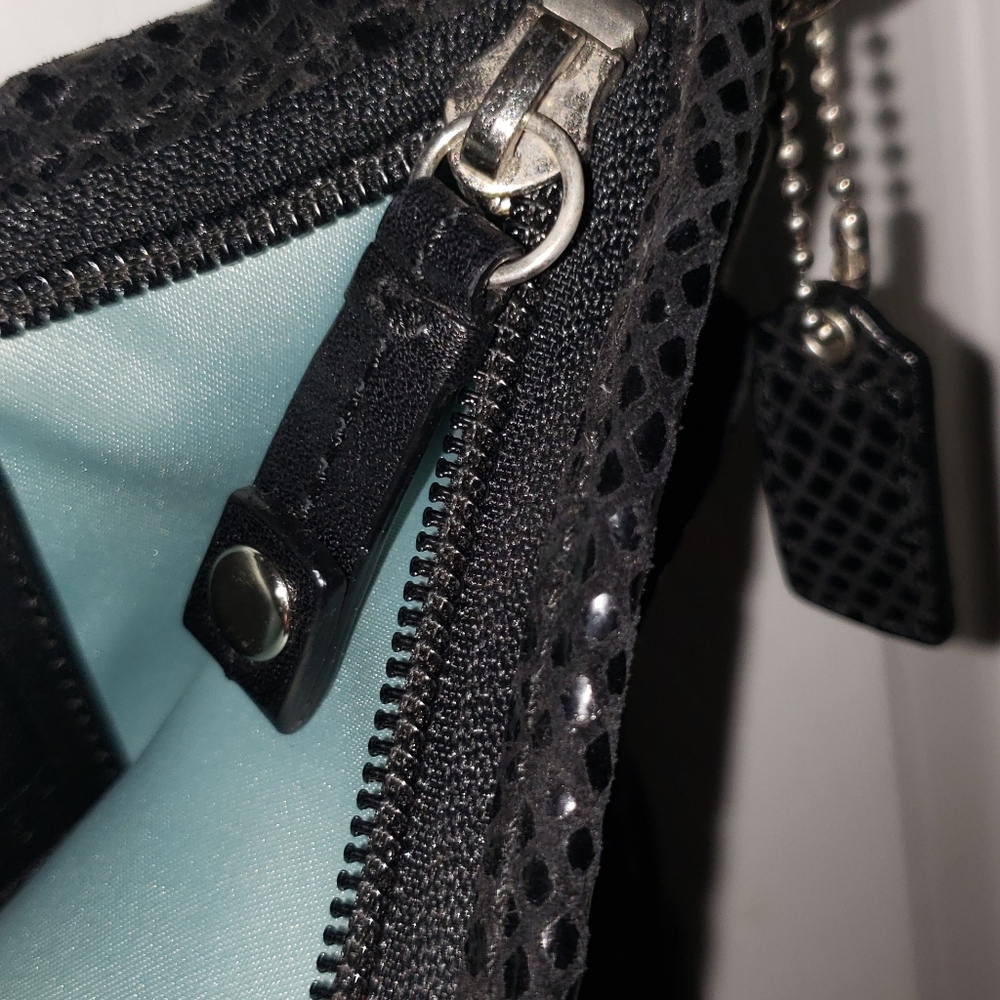 Coach black purse - Picture 6 of 10